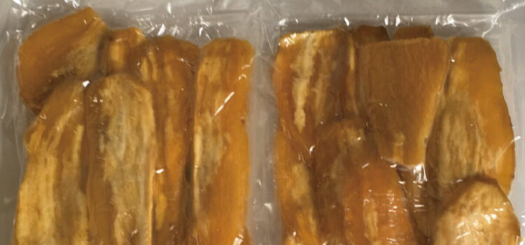 【200円OFFセール★賞味期限9/27まで】【鹿児島県産600g送料無料】鹿児島県産紅はるかの干し芋300g×2袋 訳あり 規格外 メール便 干しいも お買い得 砂糖不使用 無添加 国産 サツマイモ 朝食 おやつ 大容量 ダイエット 敬老の日 送料無料 食品ロス撲滅 くりの里|価格・送料・ポイント還元まとめ|レビュー726件 【200円OFFセール★賞味期限9/27まで】【鹿児島県産600g送料無料】鹿児島県産紅はるかの干し芋300g×2袋 訳あり 規格外 メール便 干しいも お買い得 砂糖不使用 無添加 国産 サツマイモ 朝食 おやつ 大容量 ダイエット 敬老の日 送料無料 食品ロス撲滅 くりの里|価格・送料・ポイント還元まとめ|レビュー726件